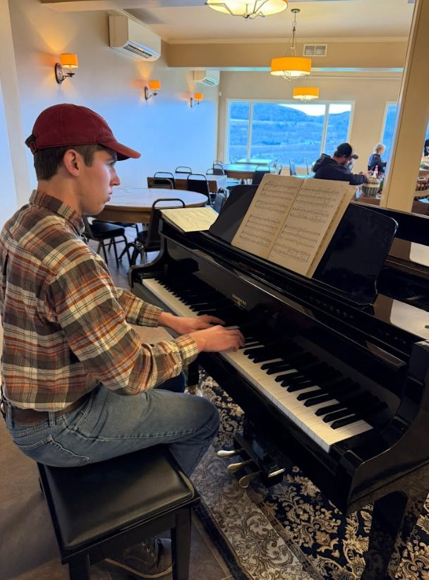 Memorial Organ Recital to Honor Frisch