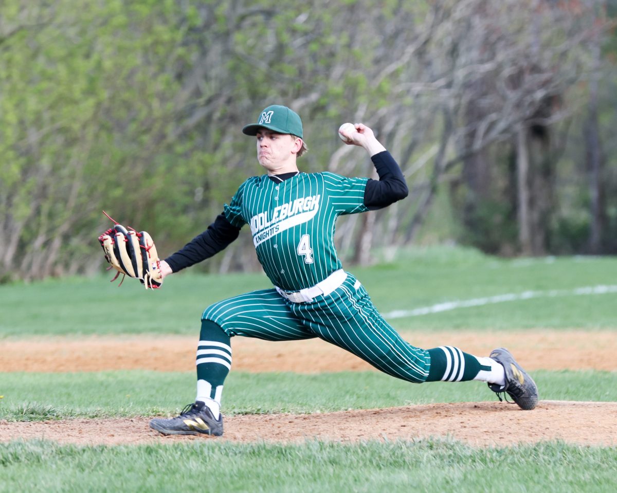Bulldogs Overwhelm Knights in High-Scoring Victory