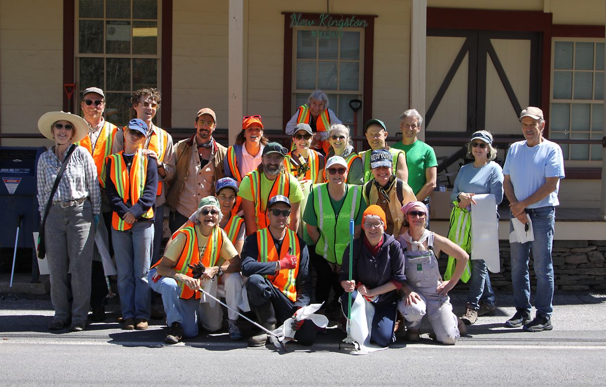 Road Cleanup in New Kingston