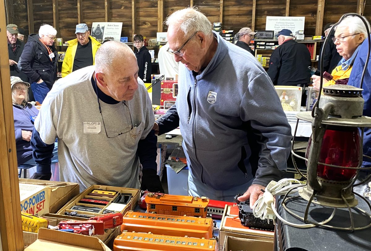 Train Show Packs Them in in Cobleskill