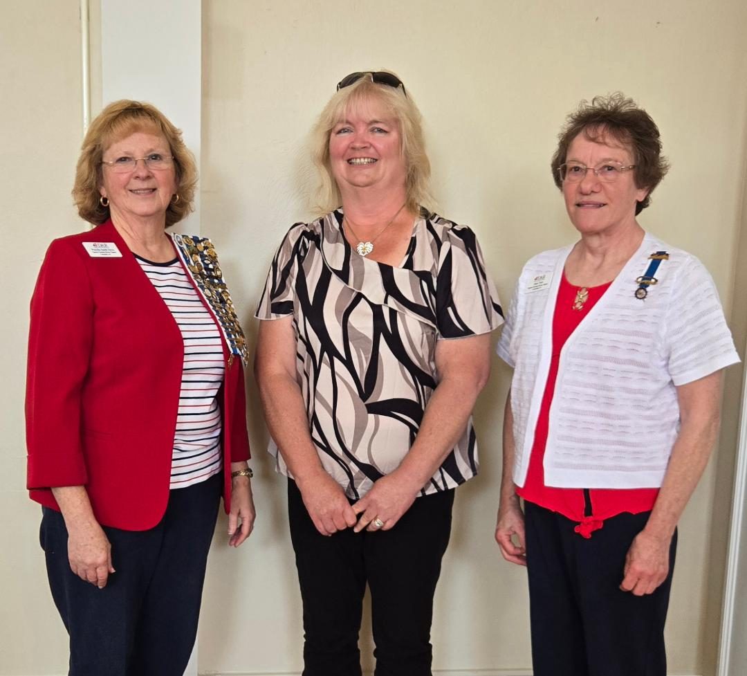 Captain Christian Brown DAR Installs Officers