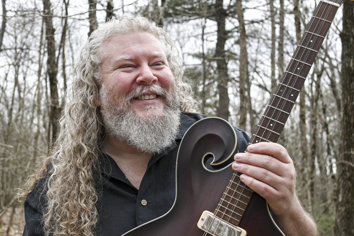 Singer Songwriter Joe Jencks to perform at Middleburgh Library on June 21 at 4pm