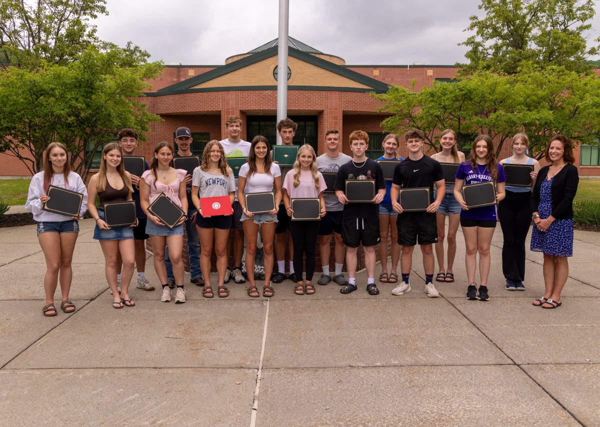 CRCS JUNIORS EARN RECOGNITIONS