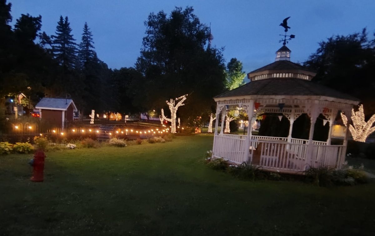 Veterans Park Illuminated Thanks to Local Generosity