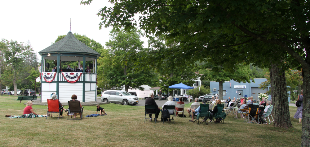 Dixieland Band Music Returns to Jefferson Town Green