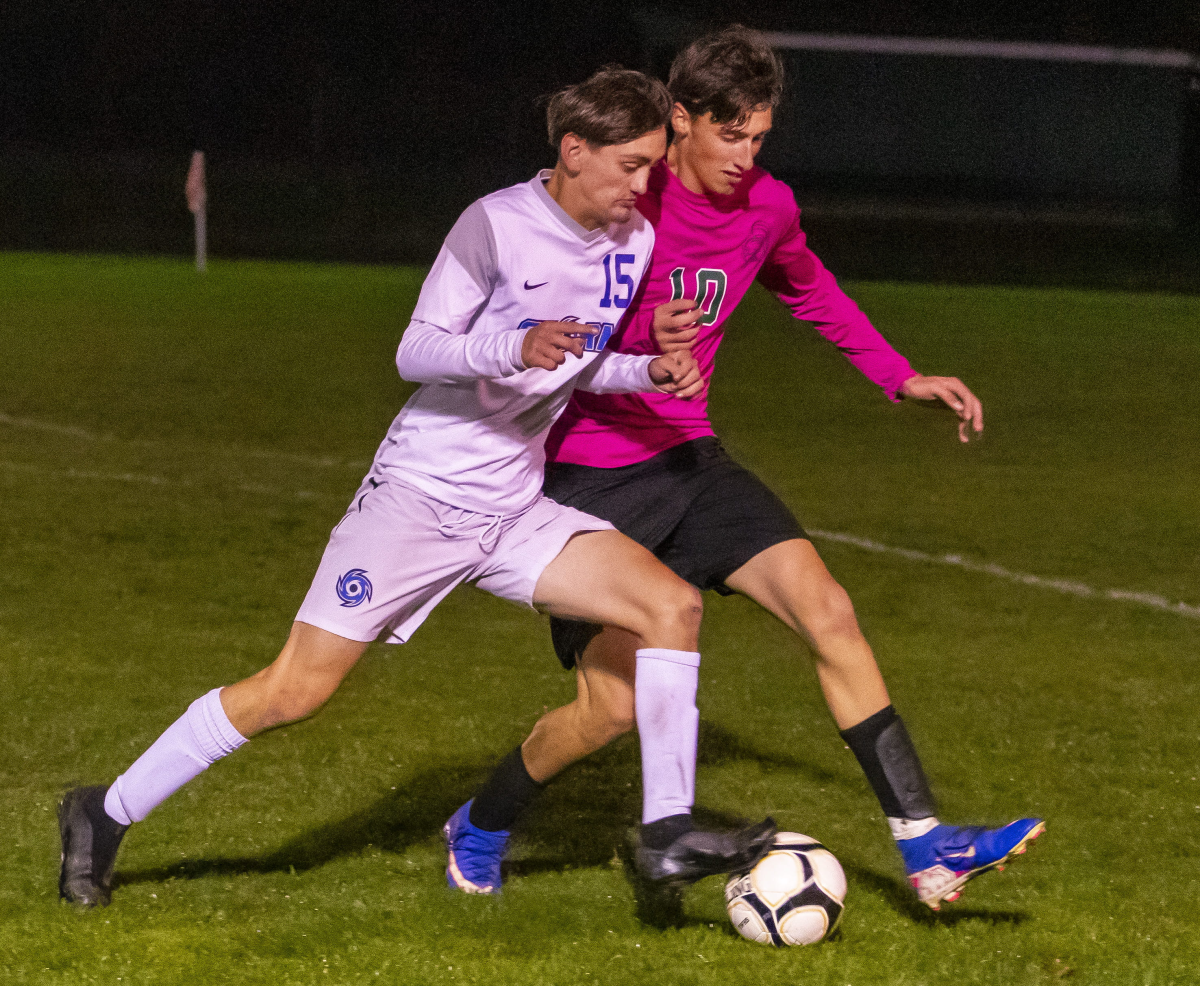 MCS, SCS Play to Tie Photo