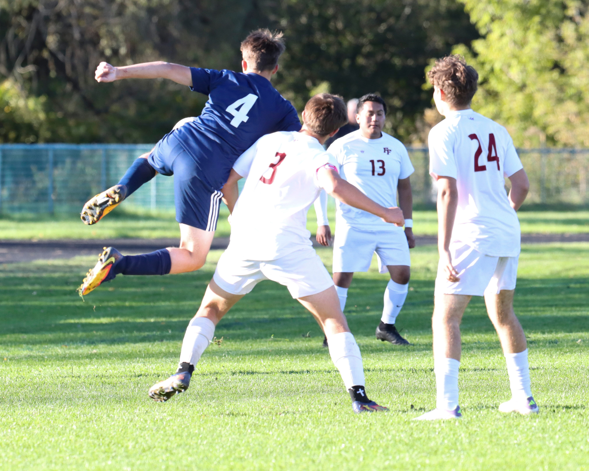 Bulldogs Battle Fonda Fultonville Photo