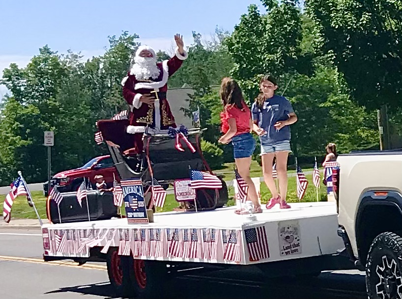 Beautiful Day for a Parade in Tannersville Photo