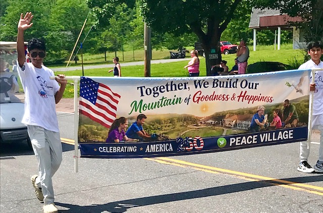 Beautiful Day for a Parade in Tannersville Photo