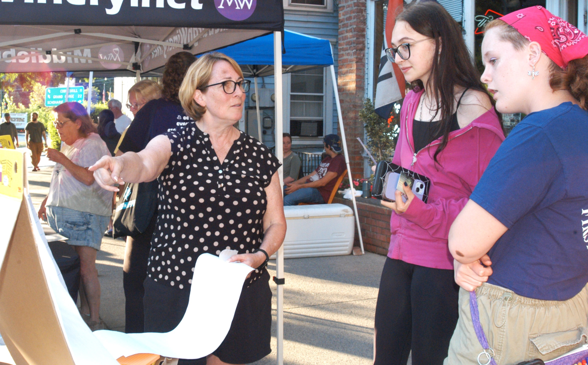 Fourth Friday Fun in Middleburgh Photo