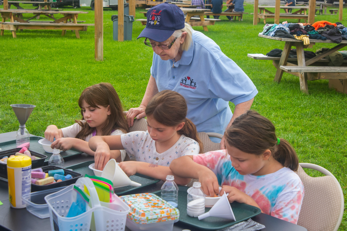 Joshua Project Hosts Annual Family Fun Day at Wayward Lane Photo